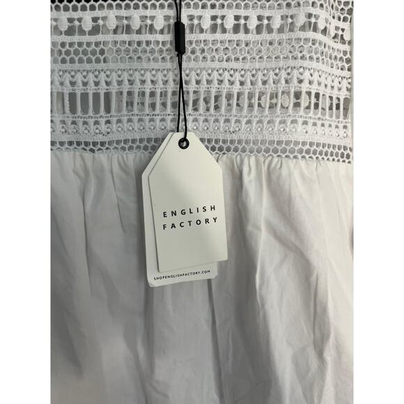 English Factory Eyelet Lace Babydoll Blouse Women Small‎ White Short Sleeve NWT - Picture 4 of 9